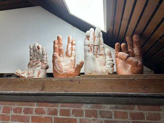 Colossus Hands and the Hands that make them for 6-11 year olds with Megan Bassage-Glock