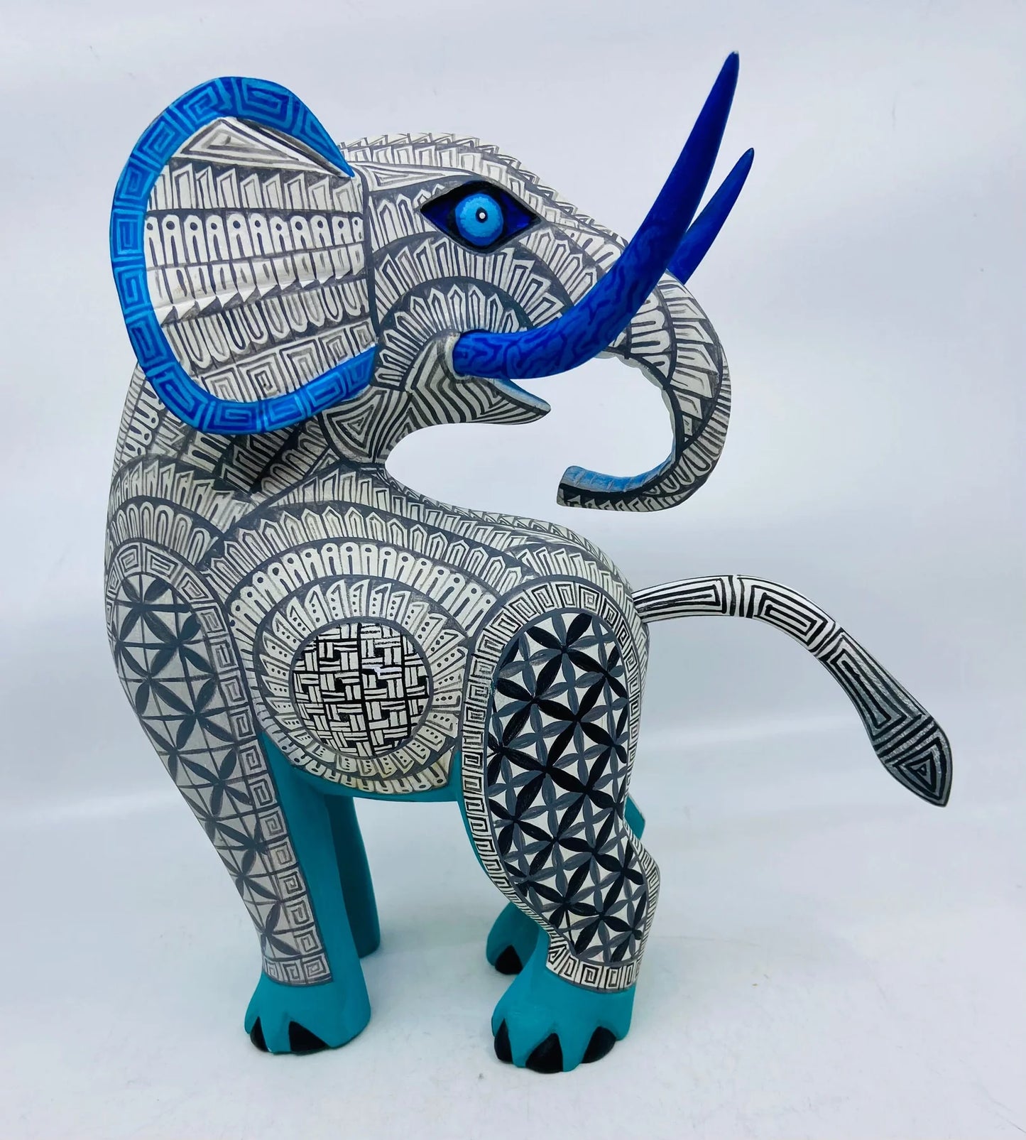 Mythical Pets and Colors that Inspire for families with 4-10 year olds with Megan Bassage-Glock